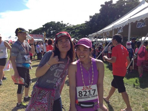 I'm a finisher!  That's Ritsuko, my coworker, who passed out somen during the race!  So Japanese ;) 