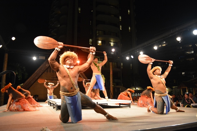 Waikiki Starlight Luau Show at Hilton Hawaiian Village